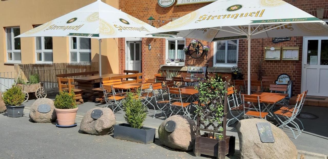 Gasthof Zum Alten Schulmeister Harra Exterior foto